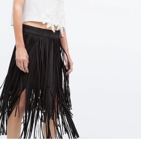 Zara Suede Black Fringe Mini Skirt Size S - Picture 3 of 10